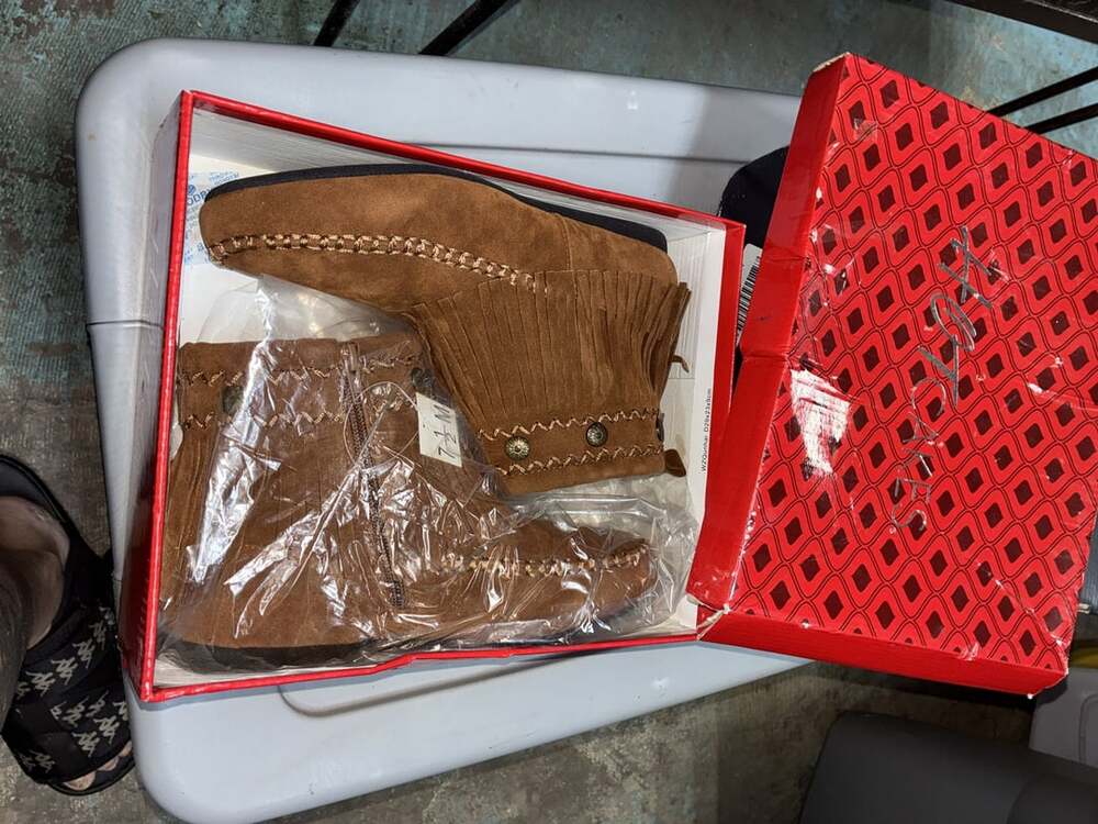 Hot Cakes Montana Fringe Ankle Boots Rust Brown Size 7.5M